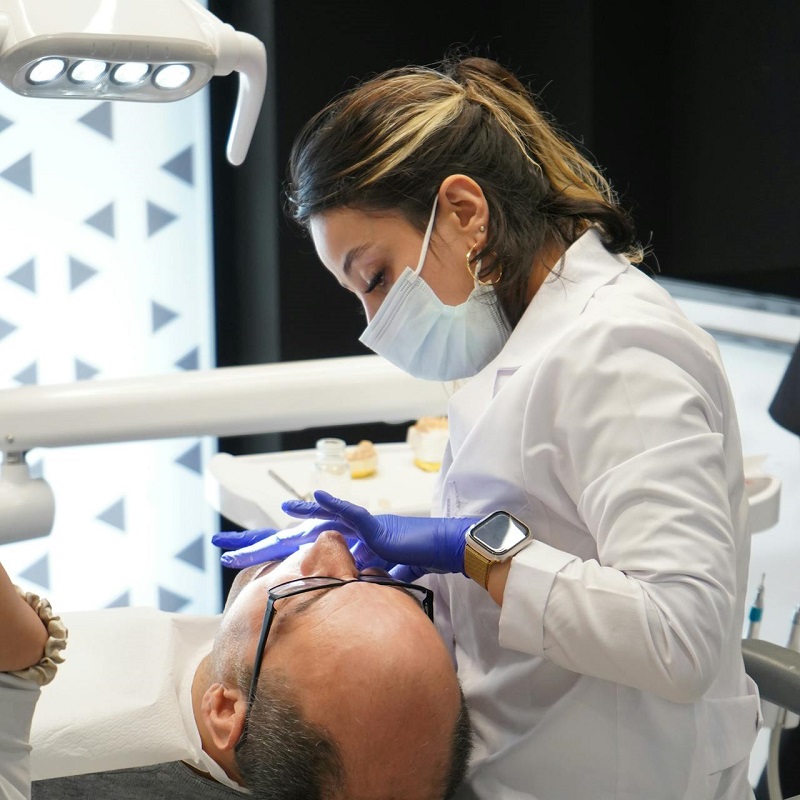 dentist2